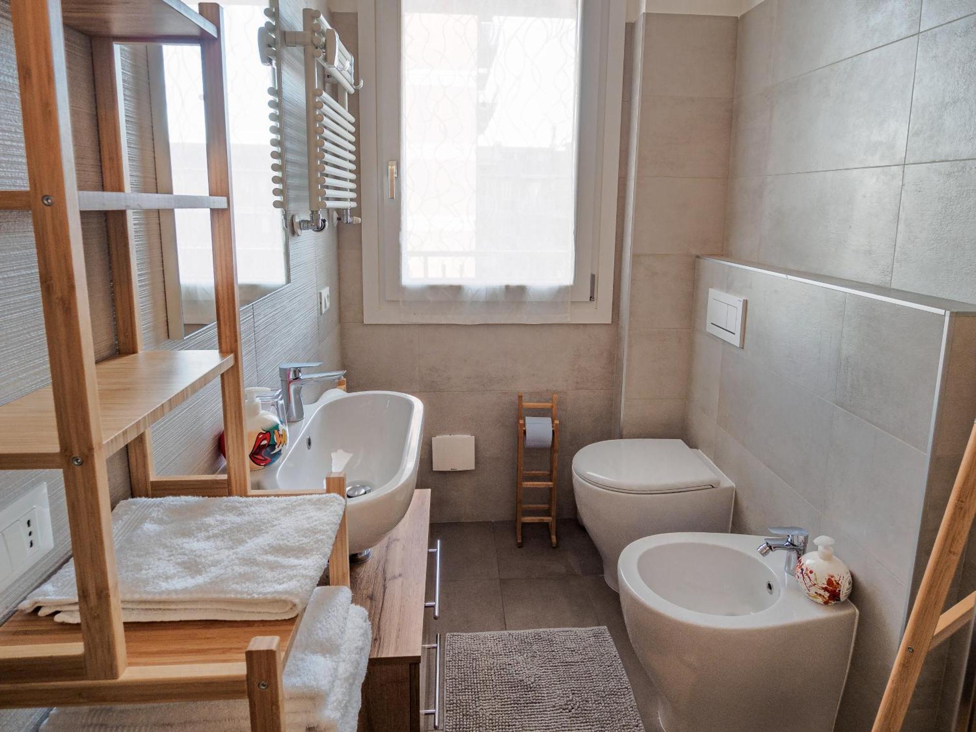 B&B Wiligelmo Intero Appartamento Con Colazione Inclusa Módena Exterior foto